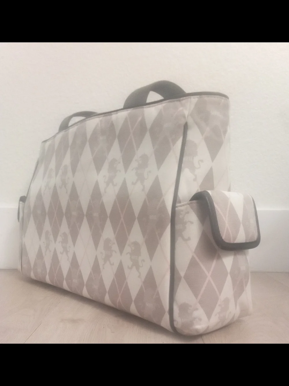 My Flat in London argyle diaper bag created by designer Jan Haedrich